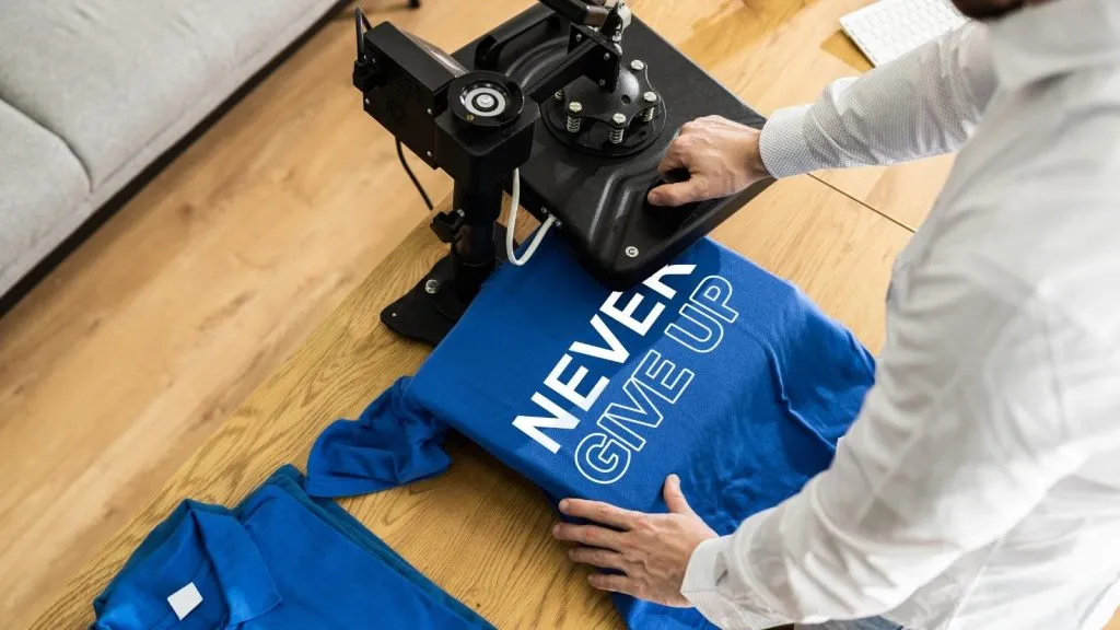 how to start t-shirt business